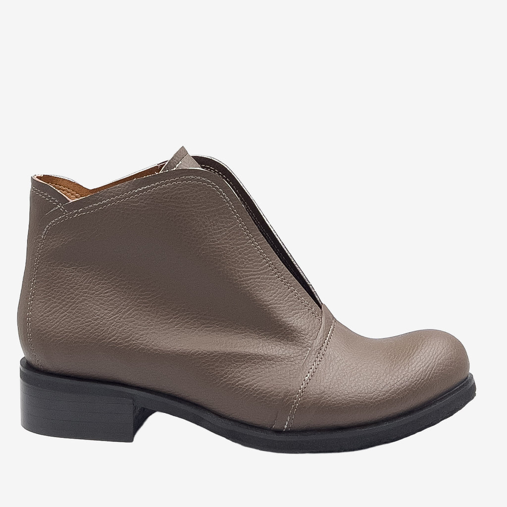 ALICE – Stivaletto Vegan in Pelle di Arancia Marrone