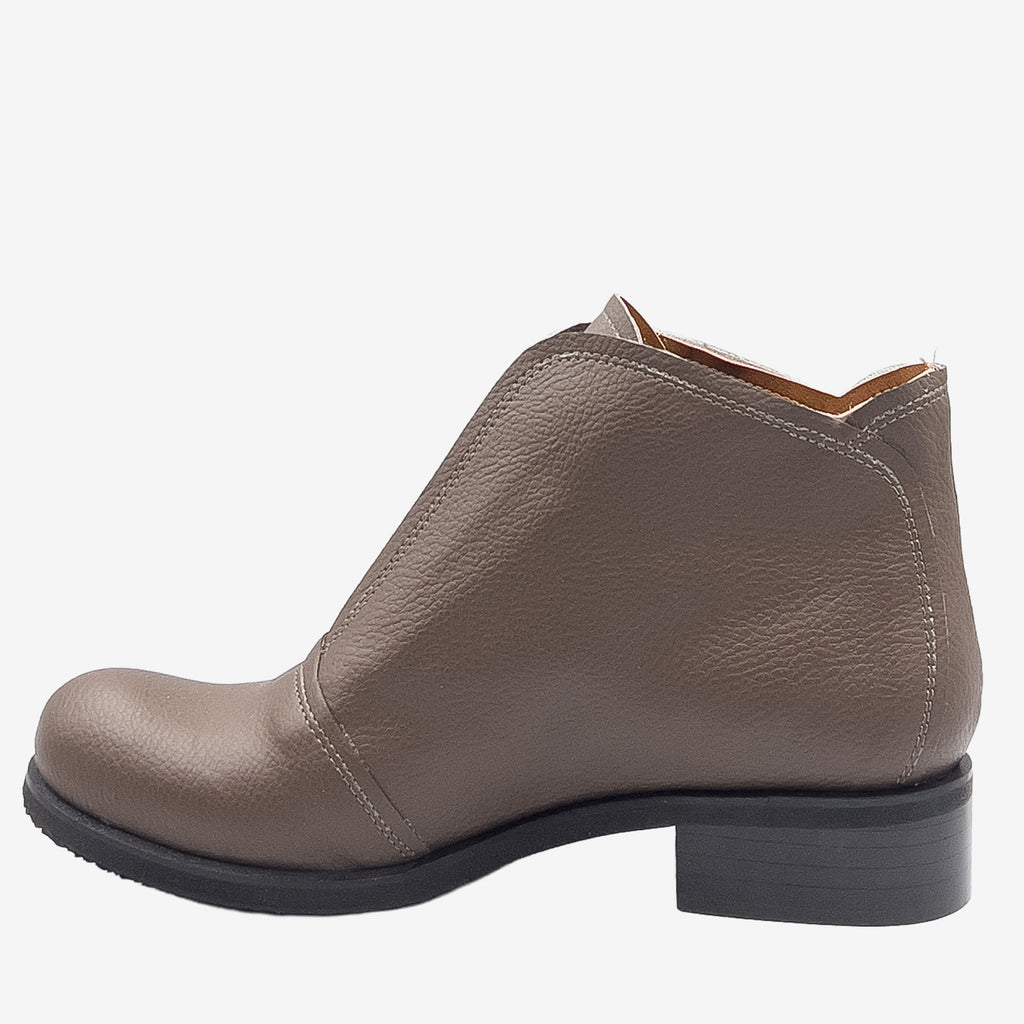 ALICE – Stivaletto Vegan in Pelle di Arancia Marrone
