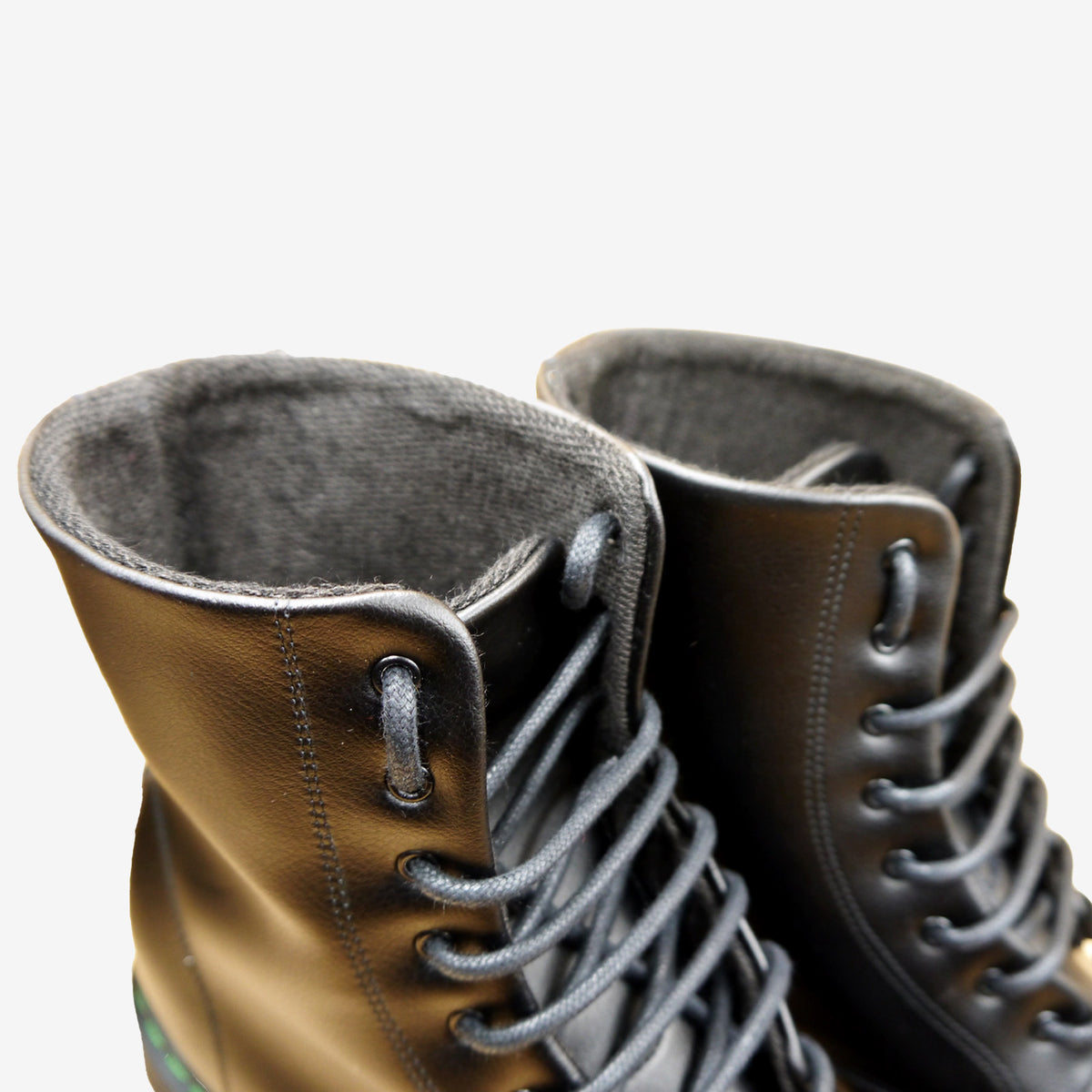 DOCTOR French - anfibio - microfibra nera - veganshoes