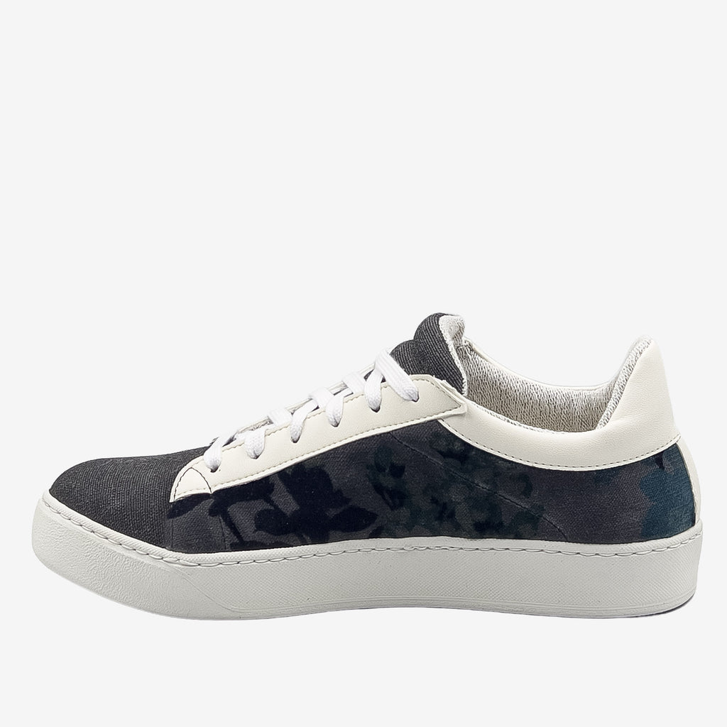 Sneakers Mila Personalizzazione Ilaria | Esempio configuratore Bellastoria
