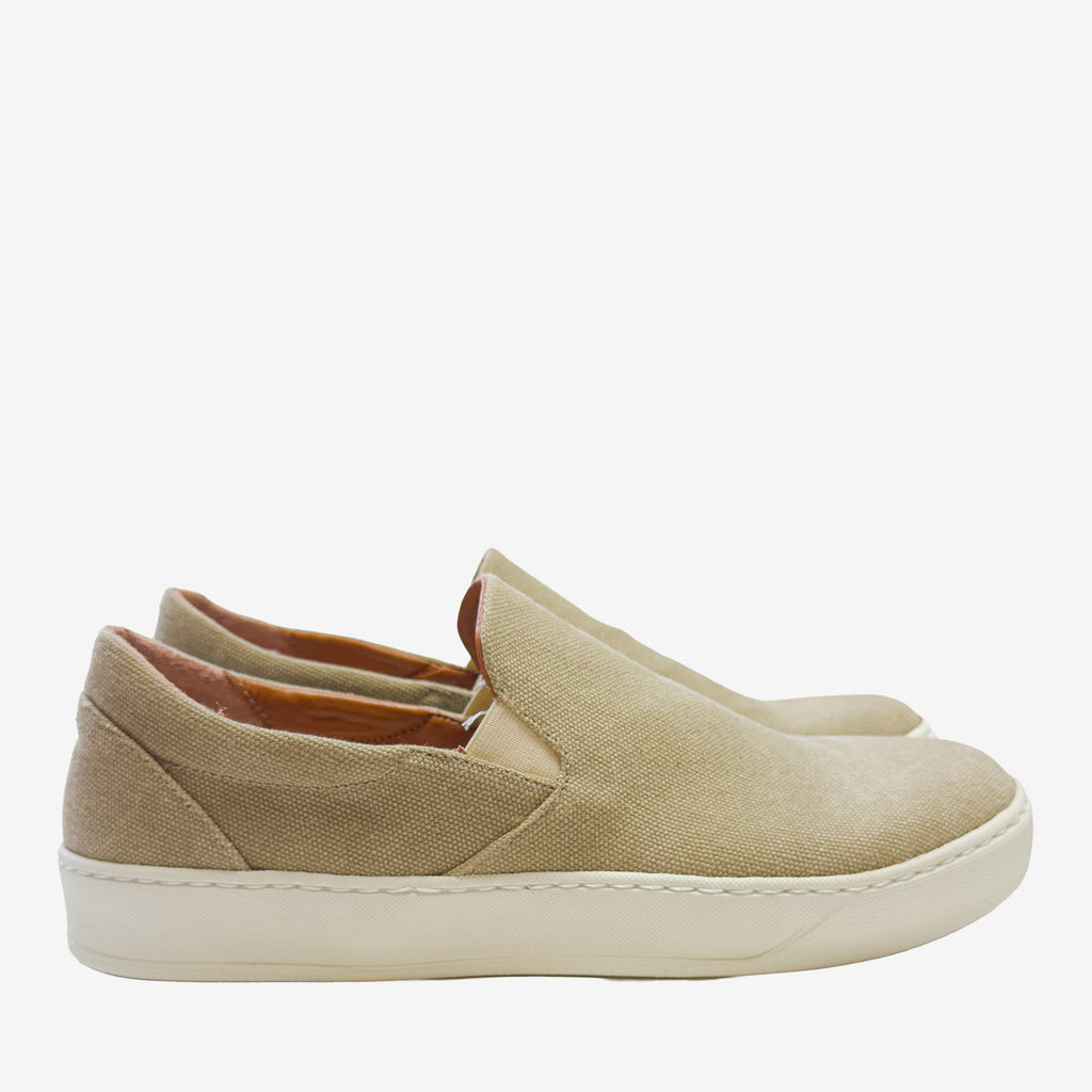 Slip-on vegan Nilo in canapa con suola Vibram vista laterale